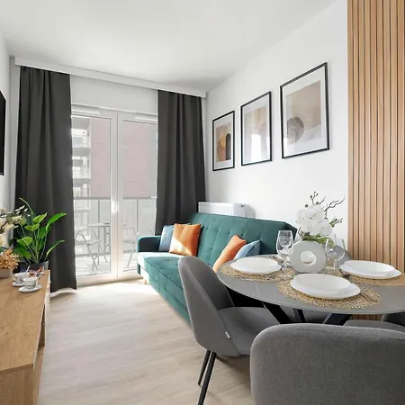 Tasteful With Parking And Gym By Renters * Poznan